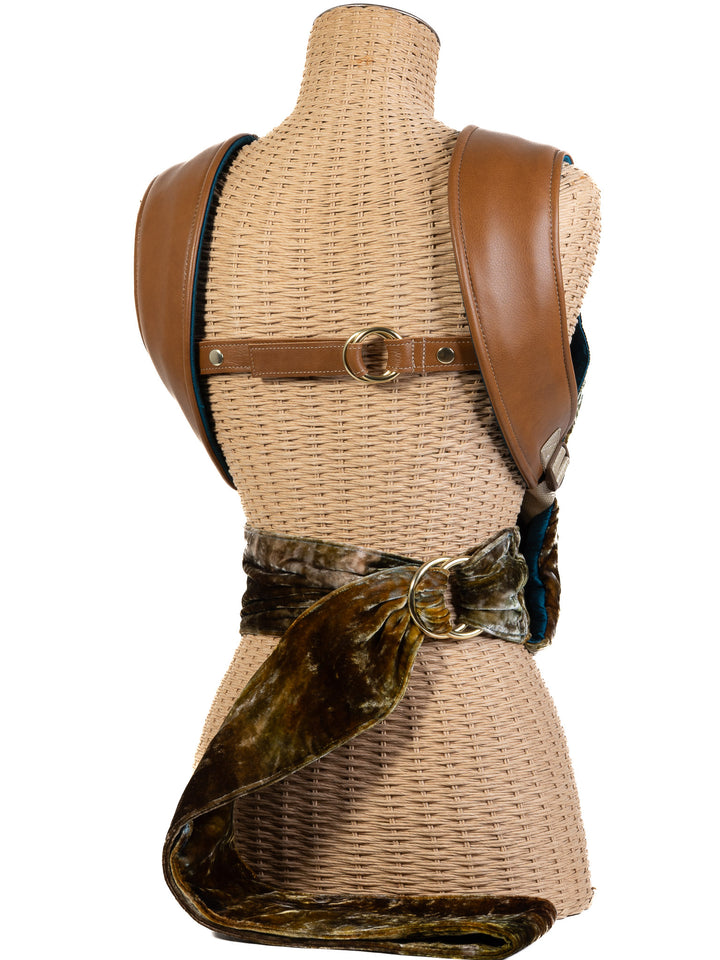 Mr. Blue Skye, Vol. VIII Walnut Leather Scout